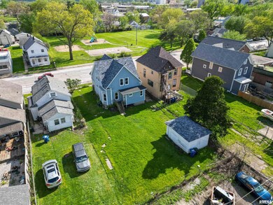 1612 W 3rd St, Davenport, IA 52802 - photo 4