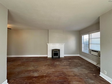 1657 Keeler Ave, Wichita Falls, TX 76301 - photo 2