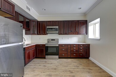 108 E State St unit 2, Kennett Square, PA 19348 - photo 5