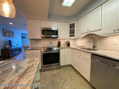 Yacht Harbor unit C3 - Aug1-Sept5, Sea Bright, NJ 07760 - photo 7