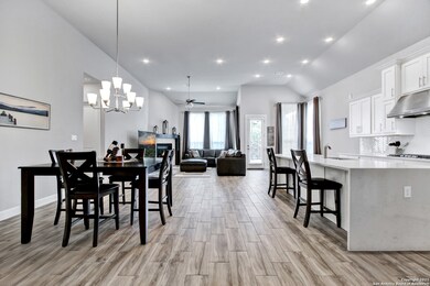 4050 Monteverde Way, San Antonio, TX 78261 - photo 3