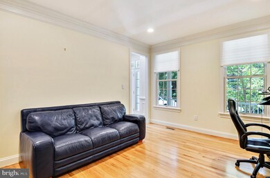 6914 Seven Locks Rd, Cabin John, MD 20818 - photo 6