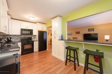 6 - Kitchen 0034