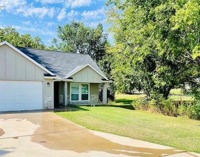 624 W Elm St, Denison, TX 75020 - photo 4