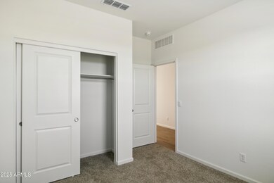 25470 W Fraktur Rd, Buckeye, AZ 85326 - photo 7