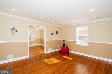 1230 Walker Ave, Baltimore, MD 21239 - photo 4