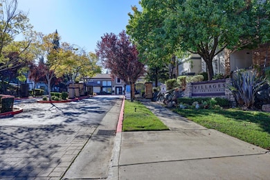 701 Gibson Dr unit 2017, Roseville, CA 95678 - photo 4