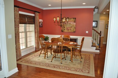 11035 Radleigh Ln, Louisville, KY 40291 - photo 6