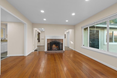 2121 Aaron Way, Sacramento, CA 95822 - photo 6