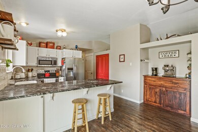 08-Kitchen