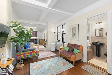 457 W 57th St unit 201, New York, NY 10019 - photo 2