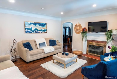 20602 Powers Ave, Dearborn Heights, MI 48125 - photo 5