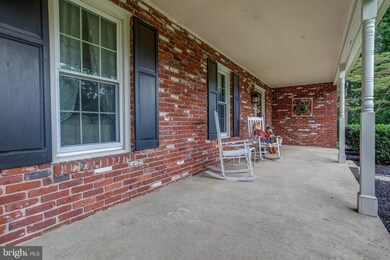 66 Cambridge Dr, Glen Mills, PA 19342 - photo 4