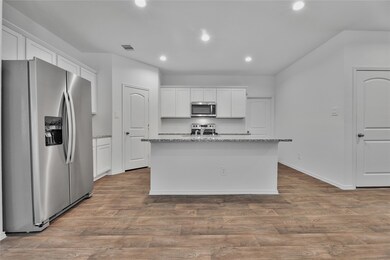 25058 Lindsey Ln, Magnolia, TX 77354 - photo 3