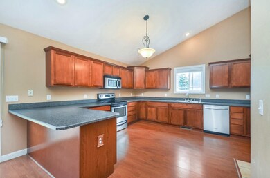 004-483-bridgeview-drive-plainwell-mi-49