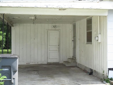 1203 Oak Dr, Manchester, TN 37355 - photo 3