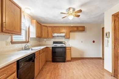 23 Delta Terrace unit 23, Malden, MA 02148 - photo 6