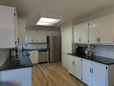 1525 E Pheasant Run St, Derby, KS 67037 - photo 3