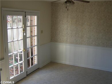 Dining Room - Fresh paint, new vinyl flooring, fre
