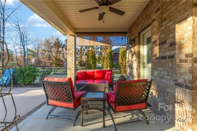 589 Shepherd Rd, Troutman, NC 28166 - photo 3