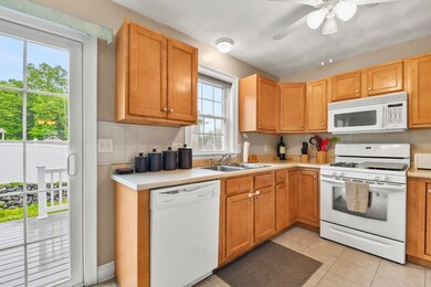 5239 N Main St unit 7, Fall River, MA 02720 - photo 6