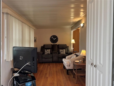 Entrance into living room