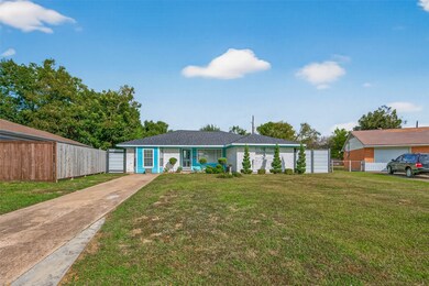 515 E Janisch Rd, Houston, TX 77022 - photo 4