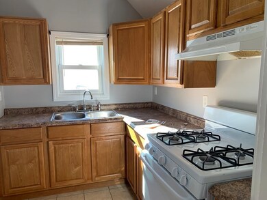 661 Maple St unit 2, Fall River, MA 02720 - photo 4