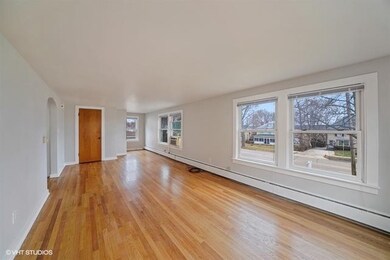 121 N Batavia Ave, Batavia, IL 60510 - photo 6