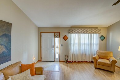 215 Alamosa Dr, Freeburg, IL 62243 - photo 3