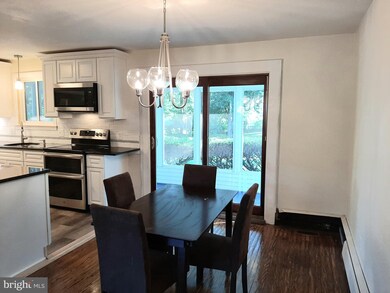 113 Spring Rd, Malvern, PA 19355 - photo 3