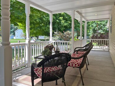 6812 Shady Grove Street Front Porch