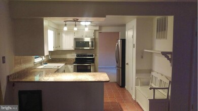 4040 Clyde Ln, White Plains, MD 20695 - photo 2