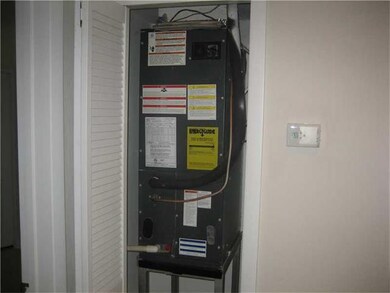 2445 SW 10th St unit B, Miami, FL 33135 - photo 7