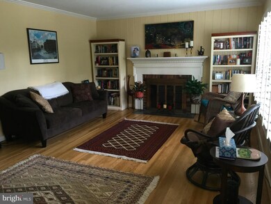 7302 Venice St, Falls Church, VA 22043 - photo 4