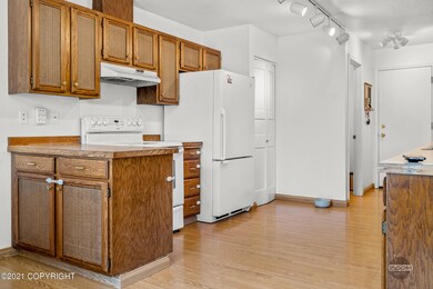 2901 Brookview St-12