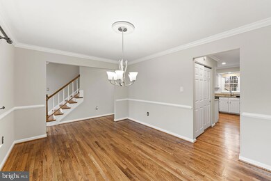 8823 Shadowlake Way, Springfield, VA 22153 - photo 7