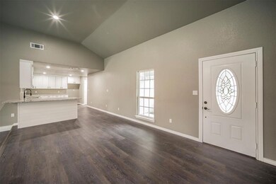 4104 Alava Dr, Fort Worth, TX 76133 - photo 5