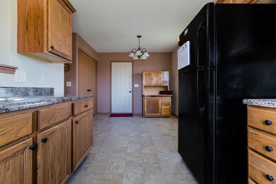 202 North Christopher Lane, Clever
