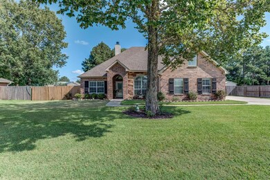 131 Redwood Cir, Lufkin, TX 75904 - photo 2