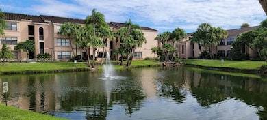 Community Lake Trail/ View