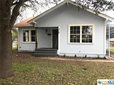 710 E Humphreys St, Seguin, TX 78155 - photo 2
