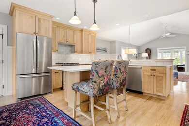 4 Tanager Ln Cape Elizabeth ME-large-005