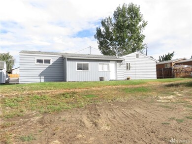 650 10th St NE, East Wenatchee, WA 98802 - photo 5