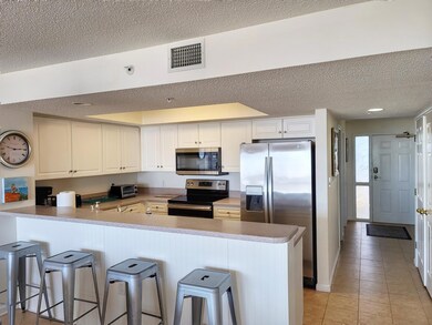 Kitchen Towards Entry