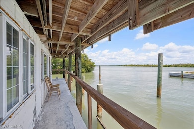 305 Pear Tree Ave, Goodland, FL 34140 - photo 4