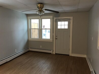 21 S Main St unit 1, Lisbon, NH 03585 - photo 7