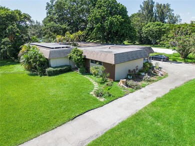 18201 SW 50th Ct, Southwest Ranches, FL 33331 - photo 2