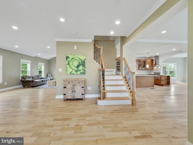 2500 Forest Glen Rd, Silver Spring, MD 20910 - photo 3