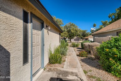 4-518623438-06 Exterior Front Entry